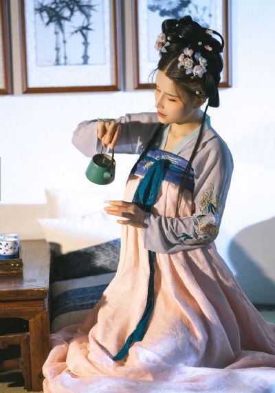 亚洲女同2_BD韩语在线观看