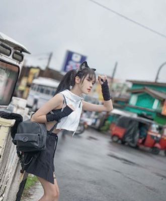 www淋浴偷拍com_4K免费在线观看